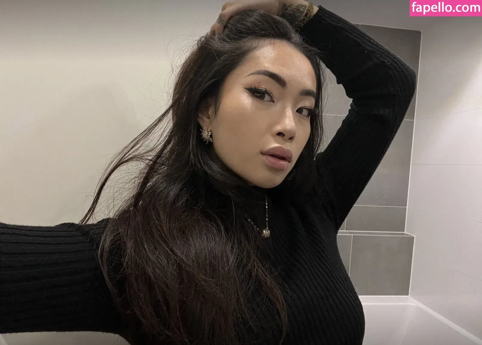 ASIAN Onlyfans Photo Gallery 