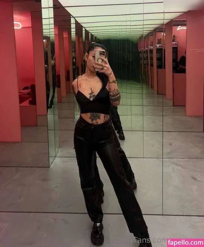 ASIAN Onlyfans Photo Gallery 