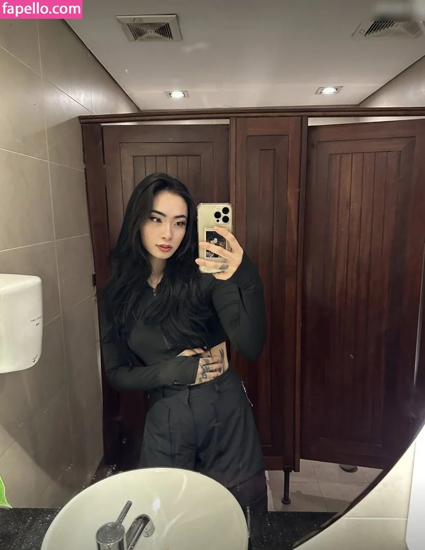 ASIAN Onlyfans Photo Gallery 