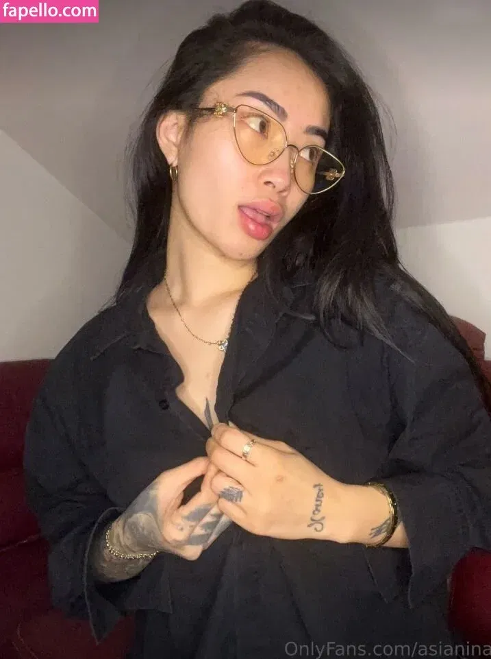 ASIAN Onlyfans Photo Gallery 