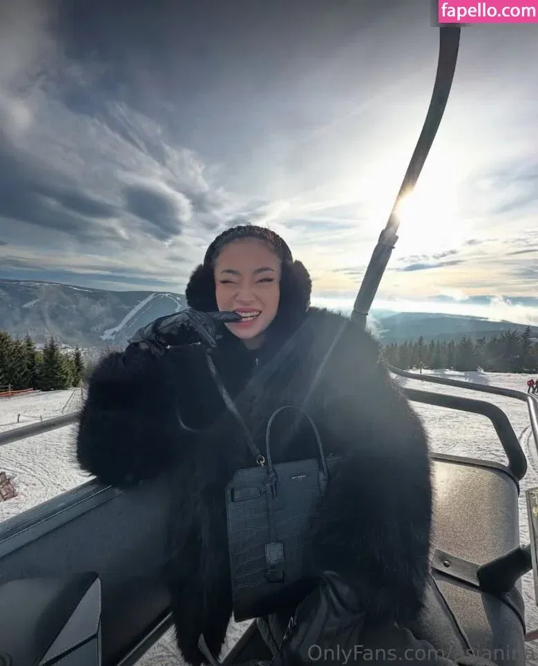 ASIAN Onlyfans Photo Gallery 