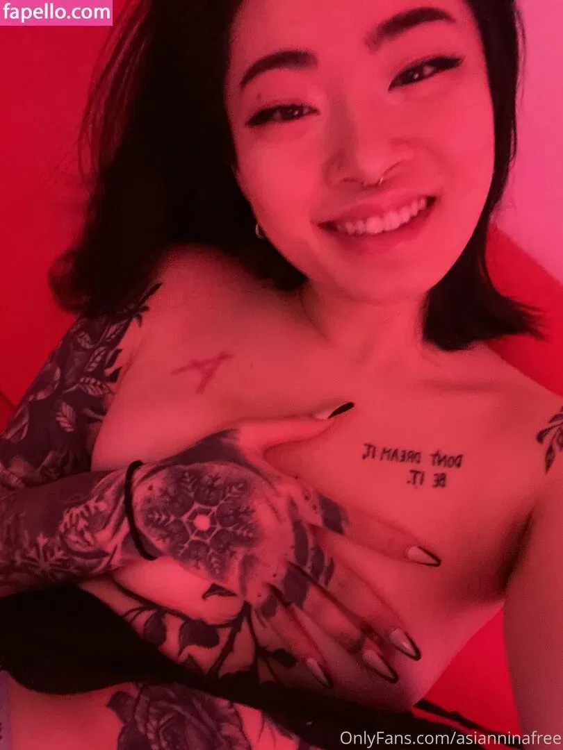 ASIAN Onlyfans Photo Gallery 