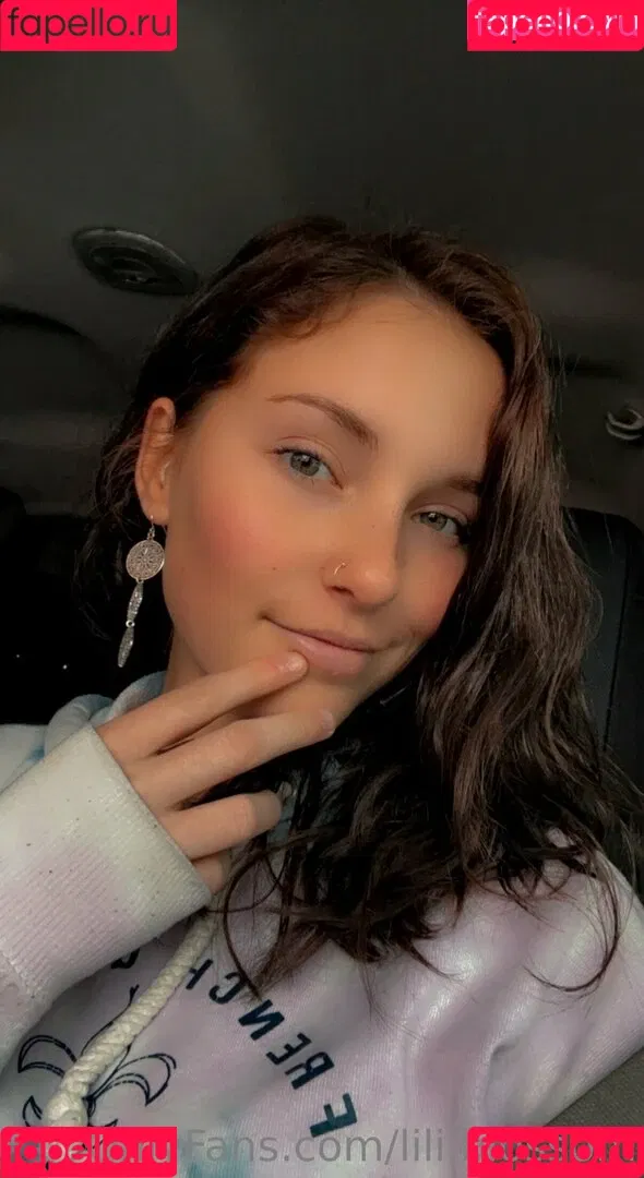 lili.blossom Onlyfans Photo Gallery 