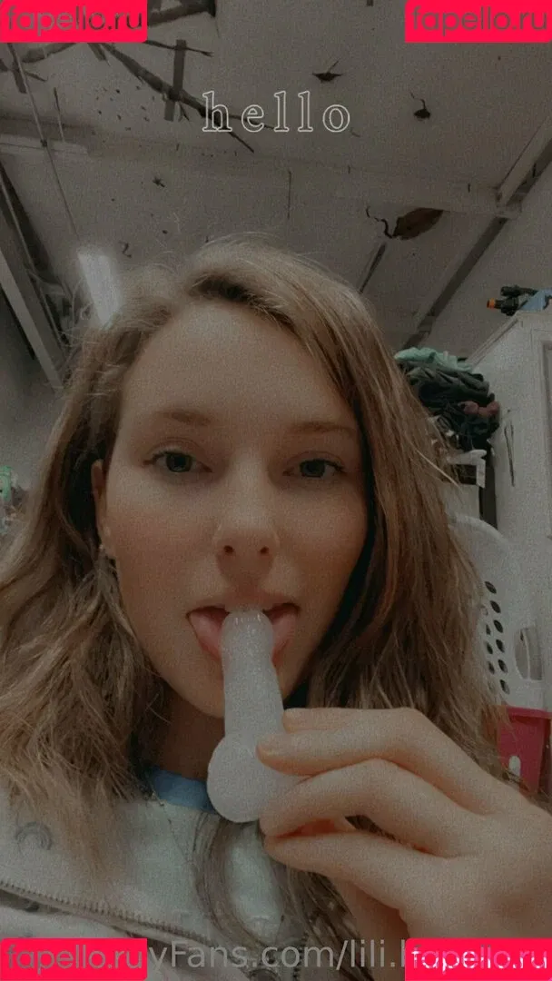 lili.blossom Onlyfans Photo Gallery 