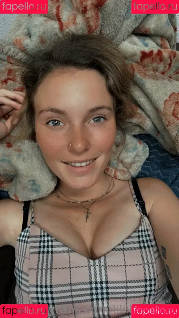 lili.blossom Onlyfans Photo Gallery 