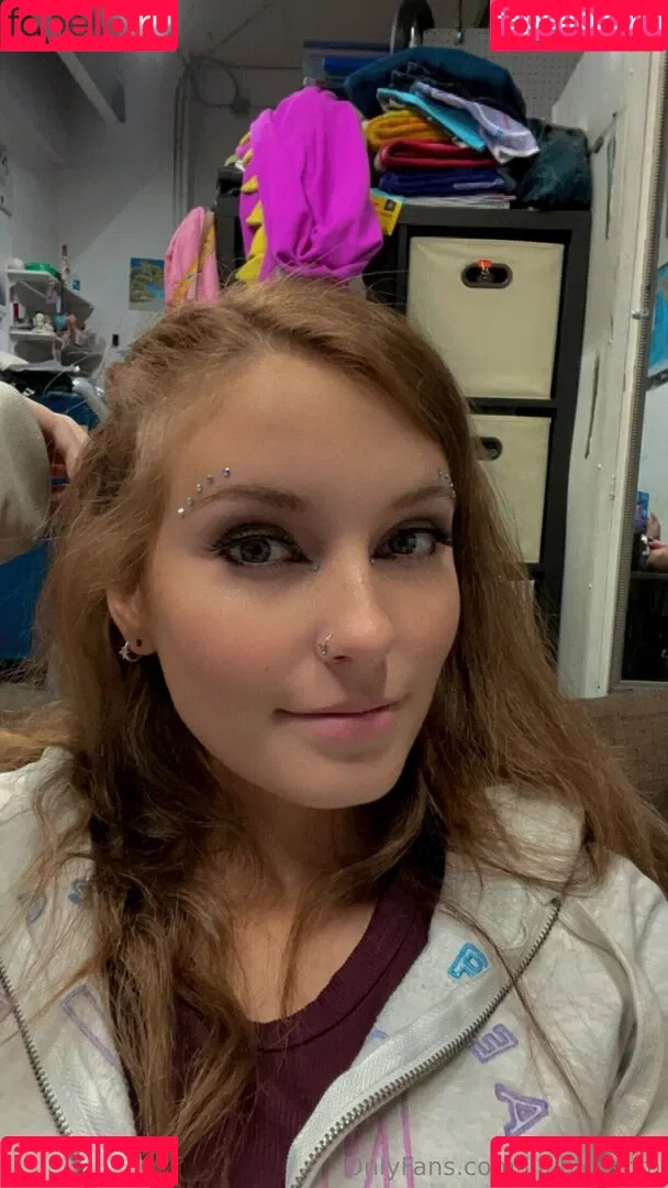 lili.blossom Onlyfans Photo Gallery 