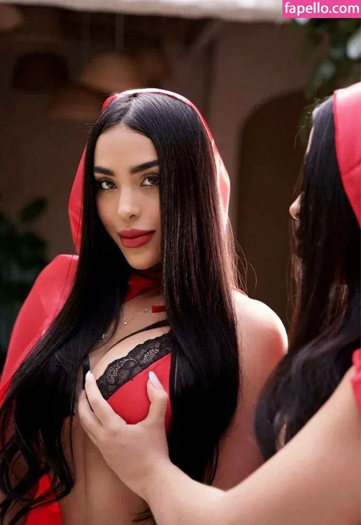 Gêmeas Abello Onlyfans Photo Gallery 