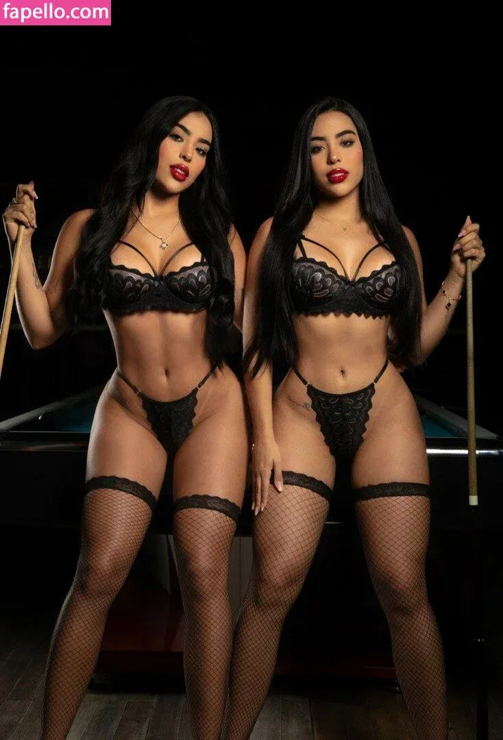 Gêmeas Abello Onlyfans Photo Gallery 