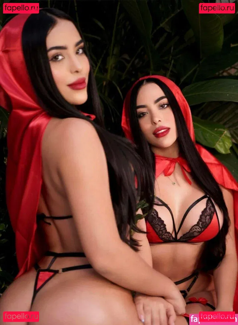 Gêmeas Abello Onlyfans Photo Gallery 