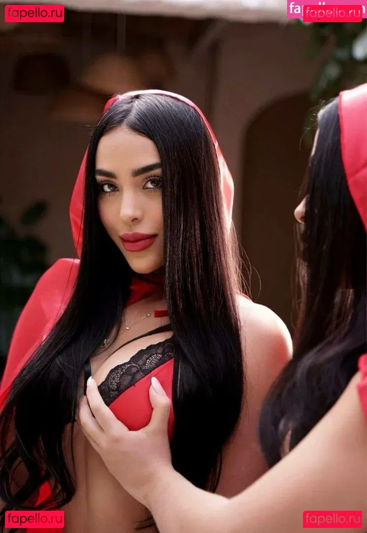 Gêmeas Abello Onlyfans Photo Gallery 
