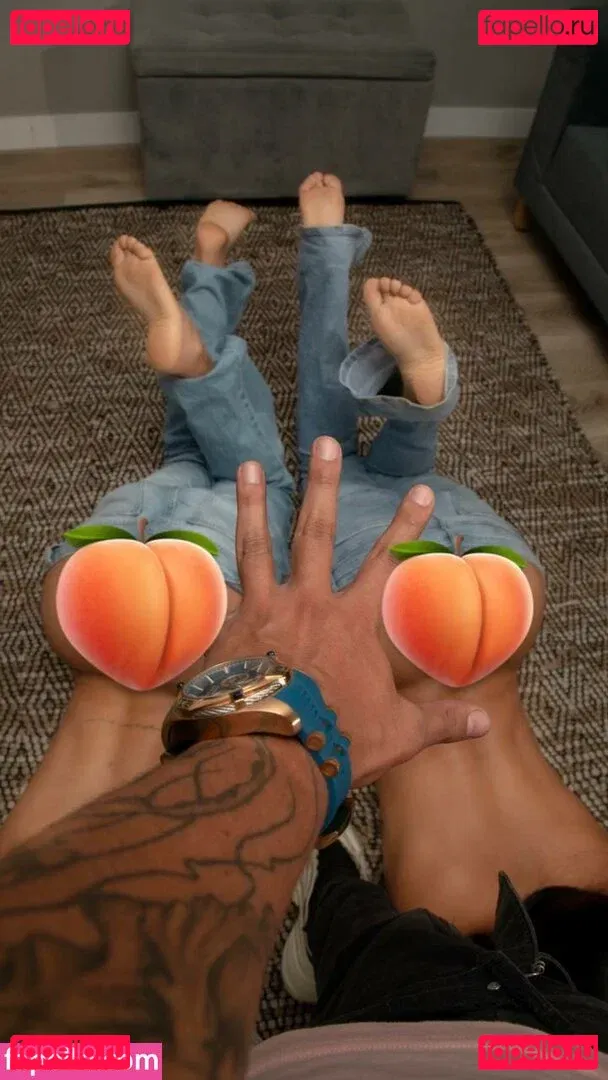 Gêmeas Abello Onlyfans Photo Gallery 