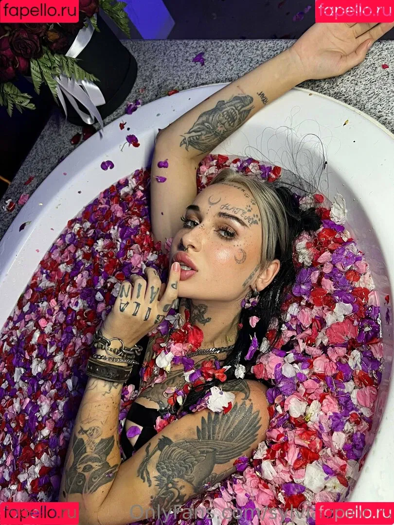 sylvia_morris Onlyfans Photo Gallery 