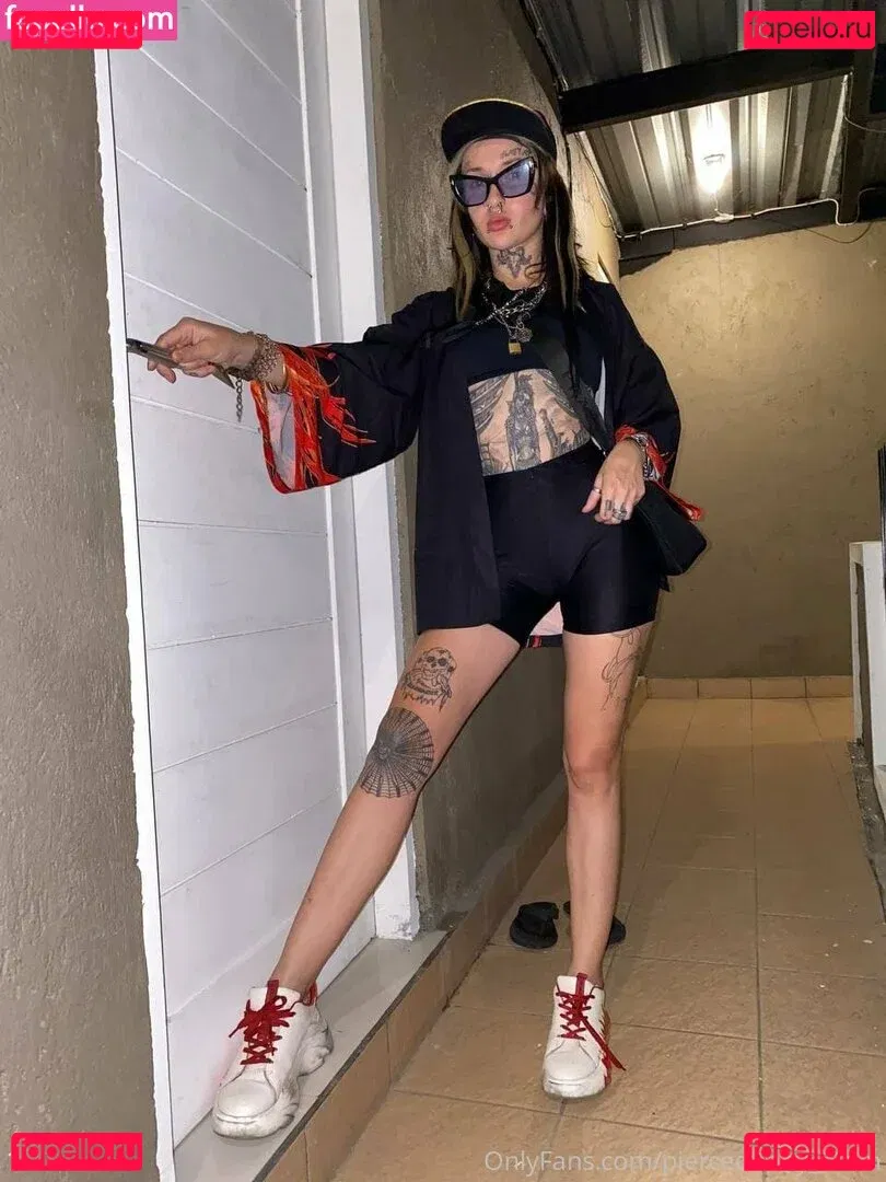 sylvia_morris Onlyfans Photo Gallery 