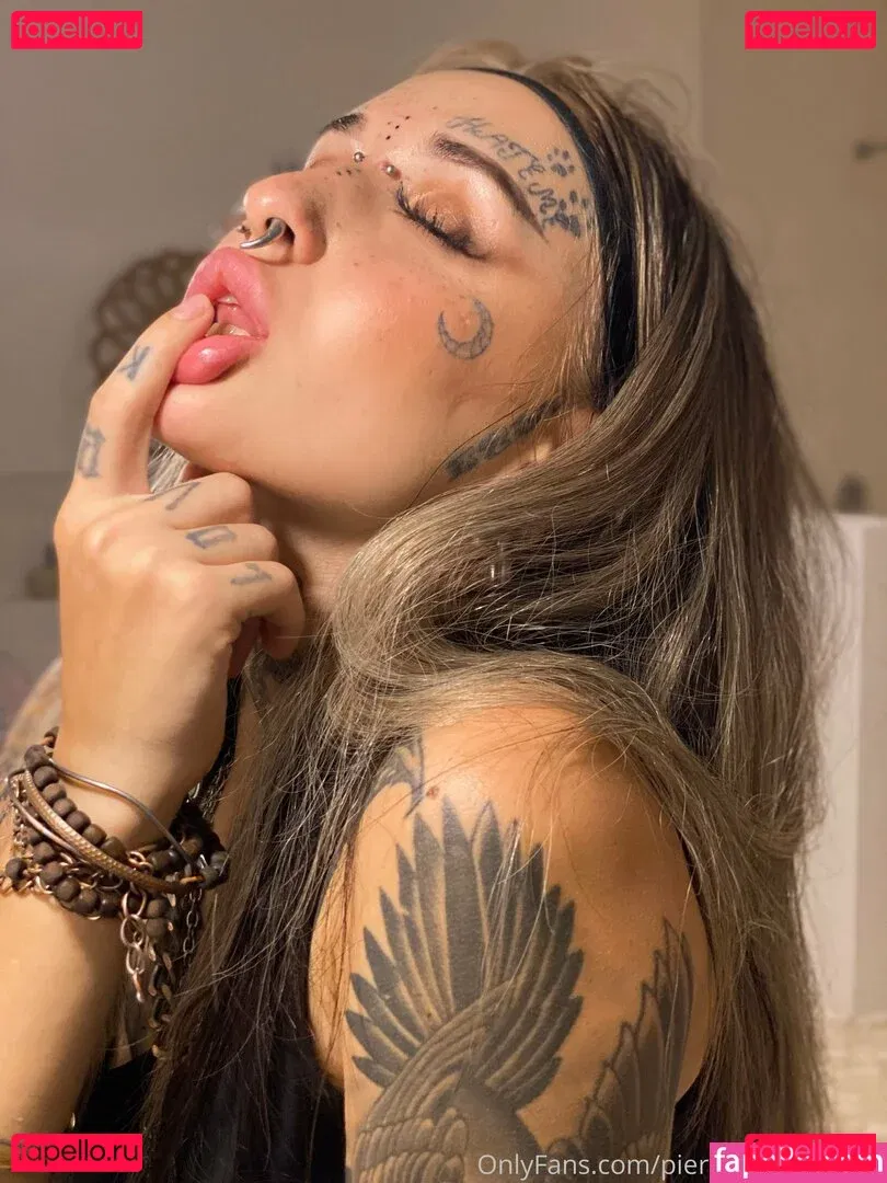 sylvia_morris Onlyfans Photo Gallery 