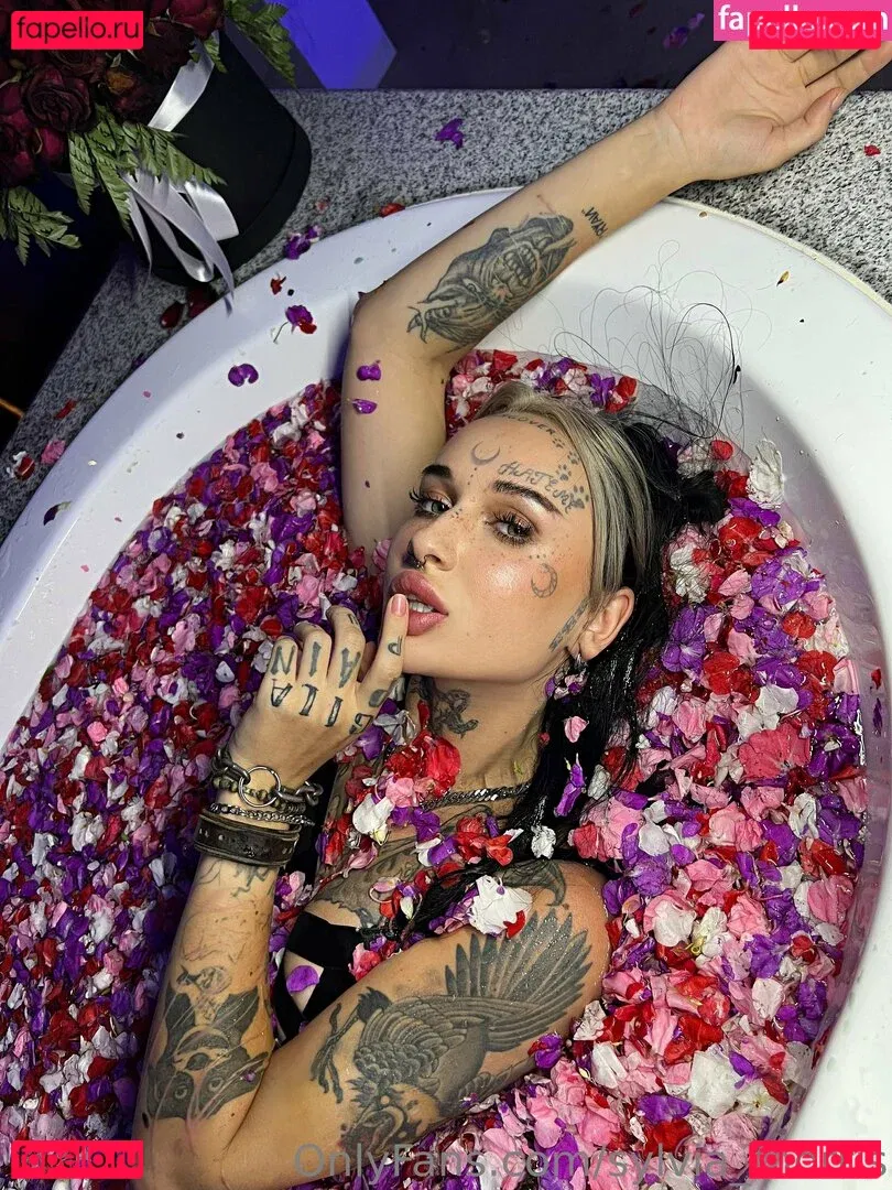 sylvia_morris Onlyfans Photo Gallery 