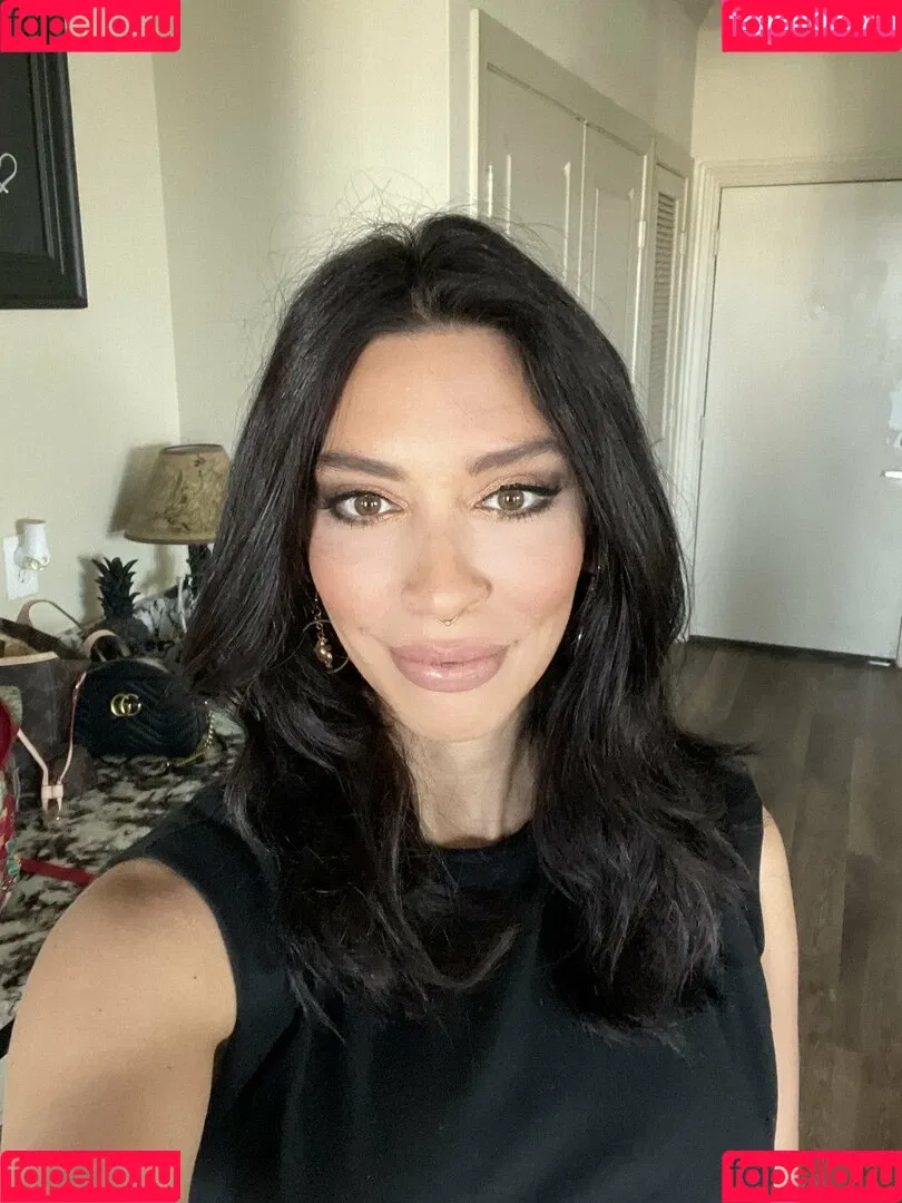 Hotwives XXX Onlyfans Photo Gallery 