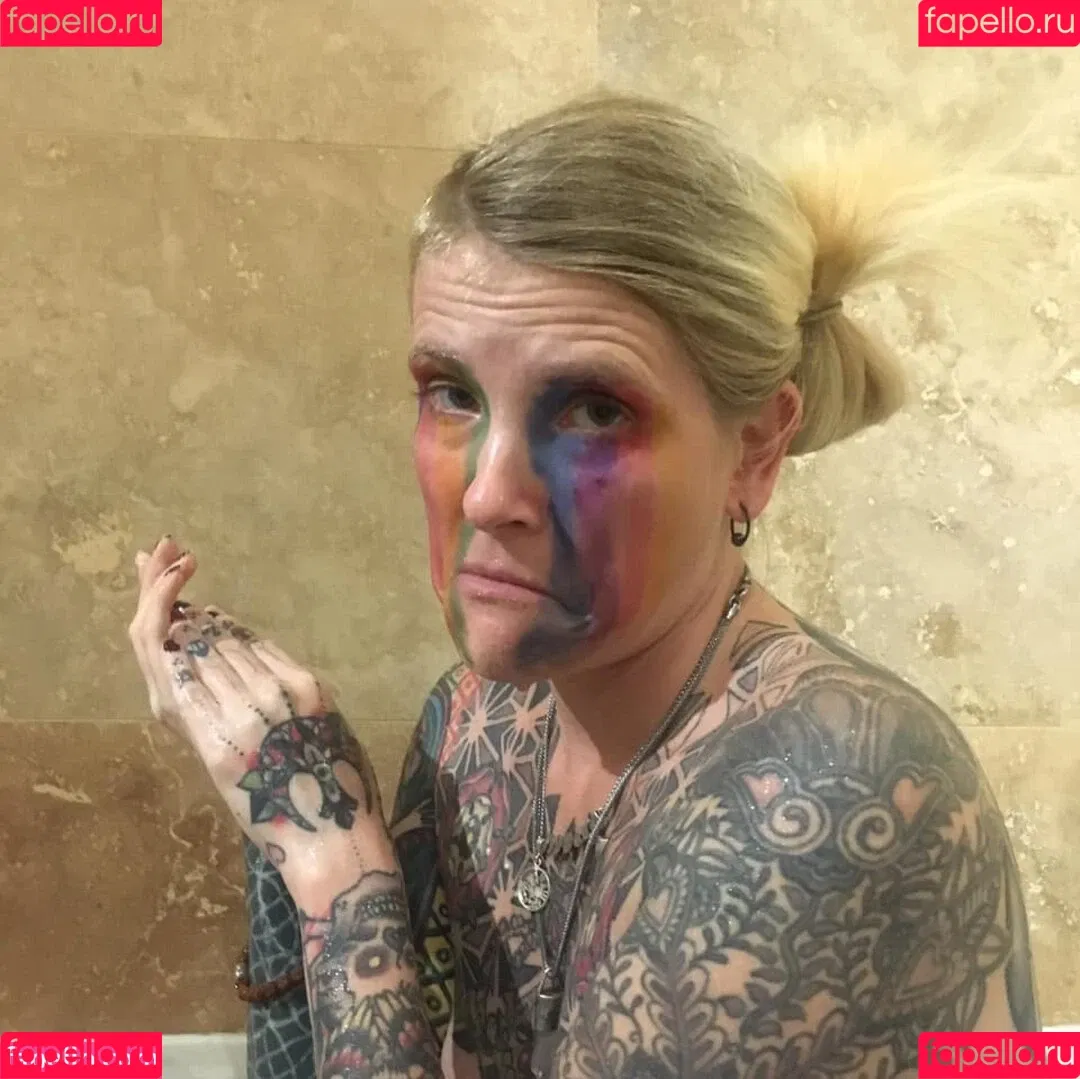 Hotwives XXX Onlyfans Photo Gallery 