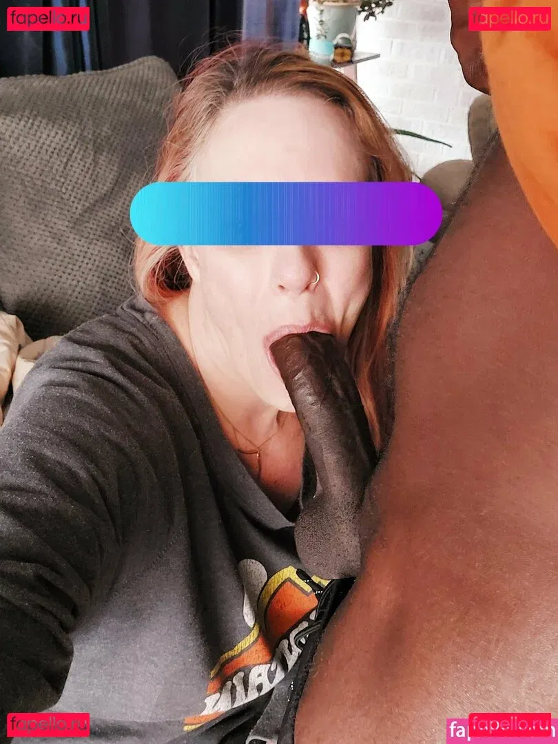 Hotwives XXX Onlyfans Photo Gallery 