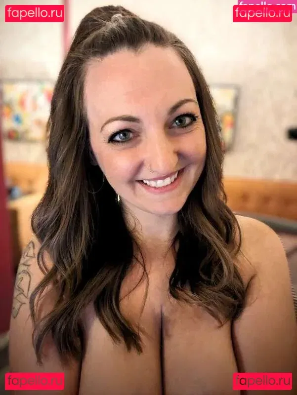 Hotwives XXX Onlyfans Photo Gallery 