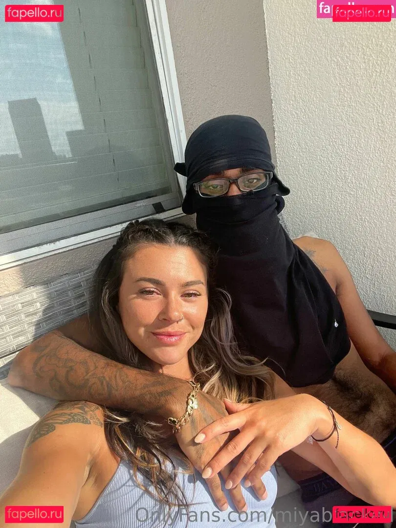 Hotwives XXX Onlyfans Photo Gallery 