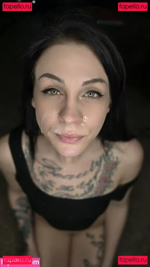 Hotwives XXX Onlyfans Photo Gallery 