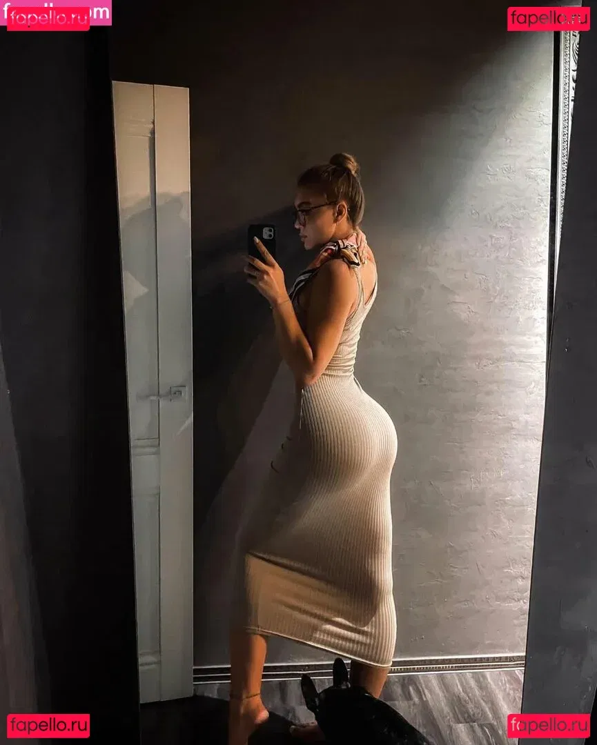 Nepeivoda Onlyfans Photo Gallery 