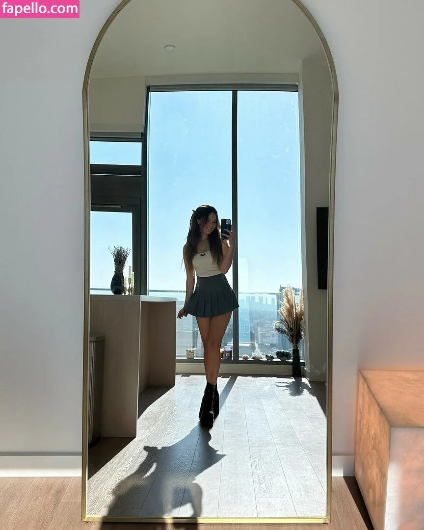 Valkyrae Onlyfans Photo Gallery 