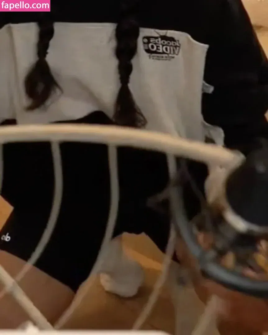 Valkyrae Onlyfans Photo Gallery 