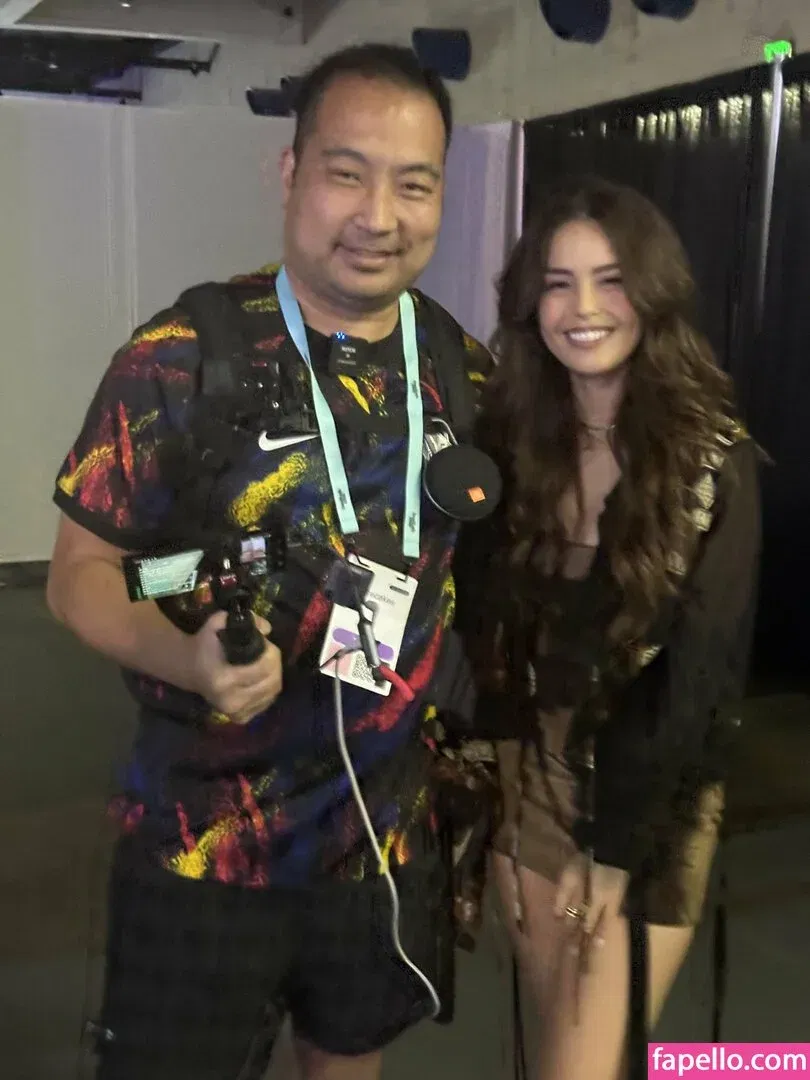 Valkyrae Onlyfans Photo Gallery 