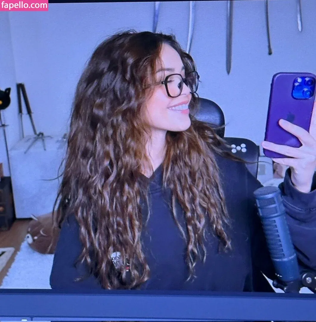 Valkyrae Onlyfans Photo Gallery 