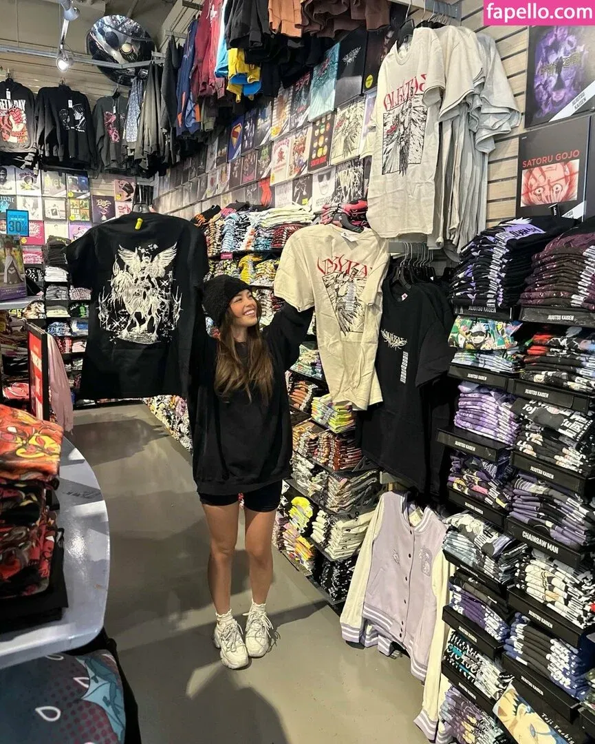 Valkyrae Onlyfans Photo Gallery 