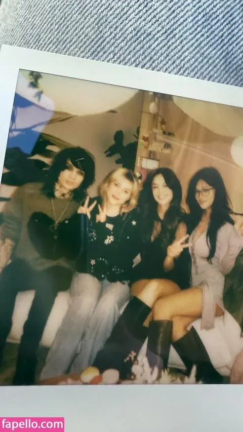 Valkyrae Onlyfans Photo Gallery 