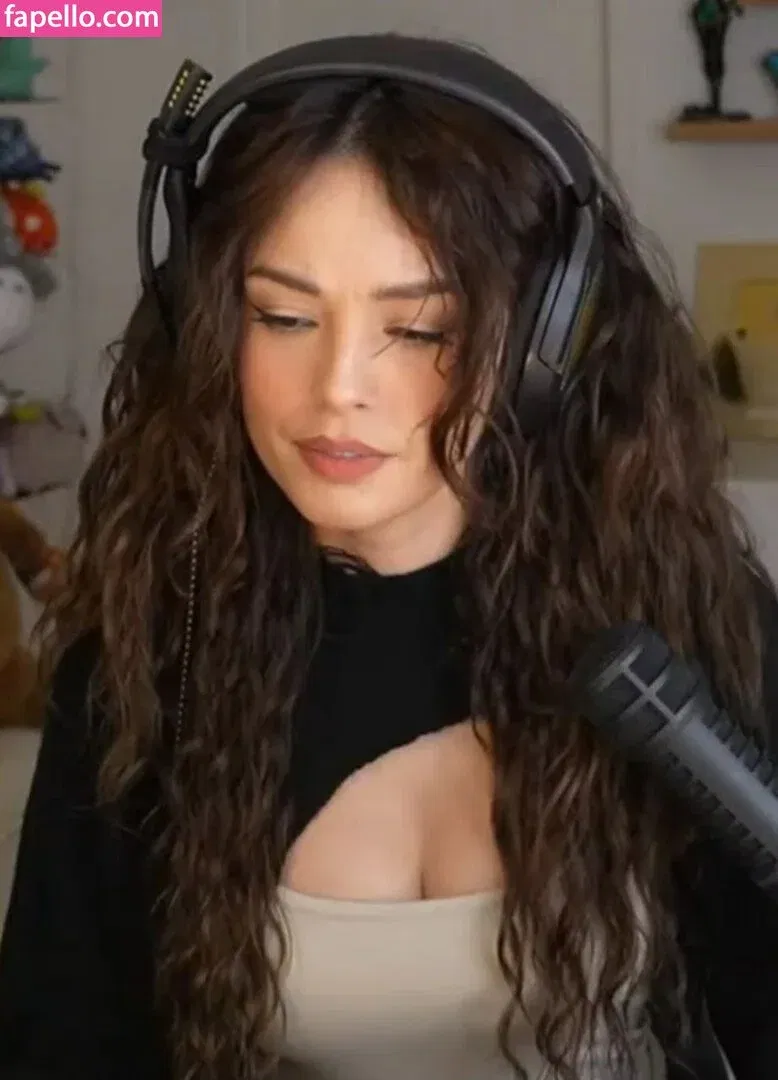 Valkyrae Onlyfans Photo Gallery 