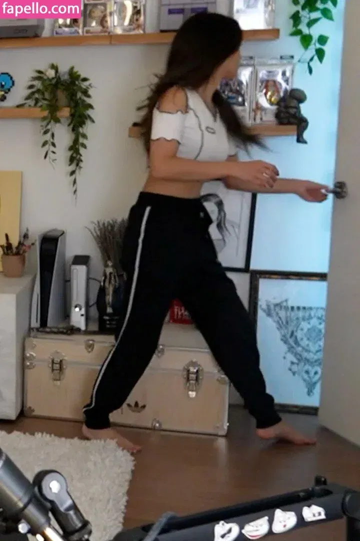 Valkyrae Onlyfans Photo Gallery 