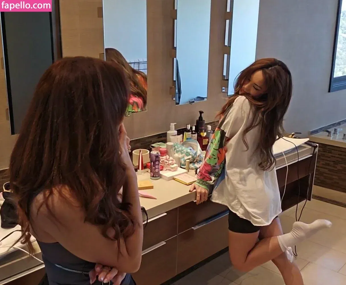 Valkyrae Onlyfans Photo Gallery 