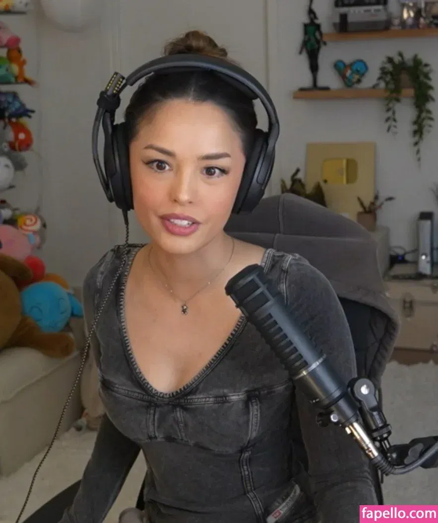 Valkyrae Onlyfans Photo Gallery 