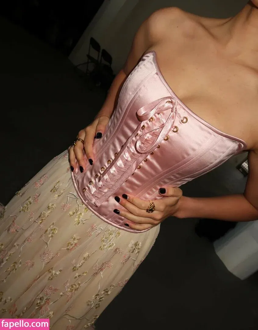 Valkyrae Onlyfans Photo Gallery 