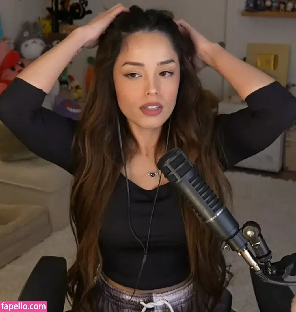 Valkyrae Onlyfans Photo Gallery 