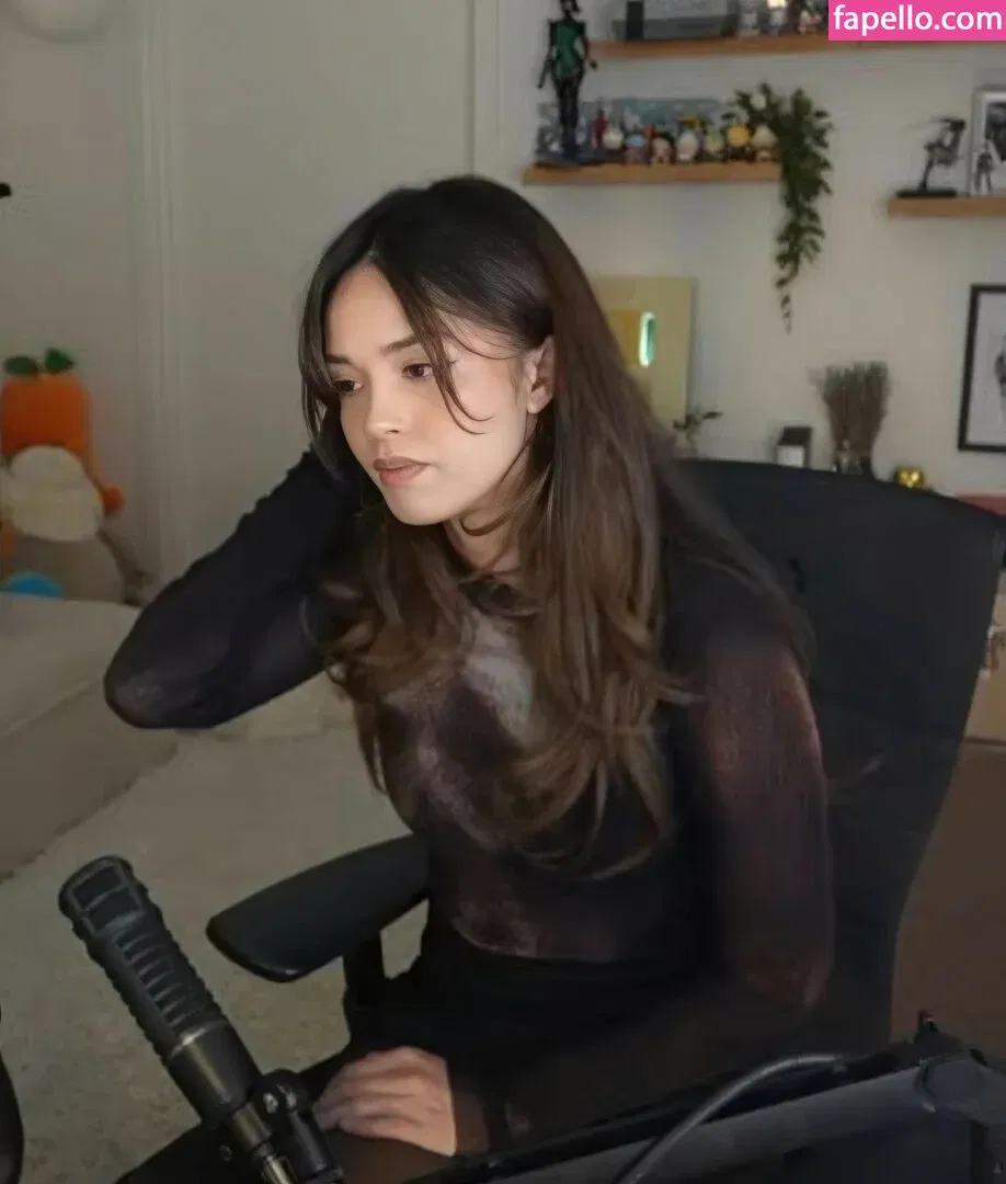 Valkyrae Onlyfans Photo Gallery 