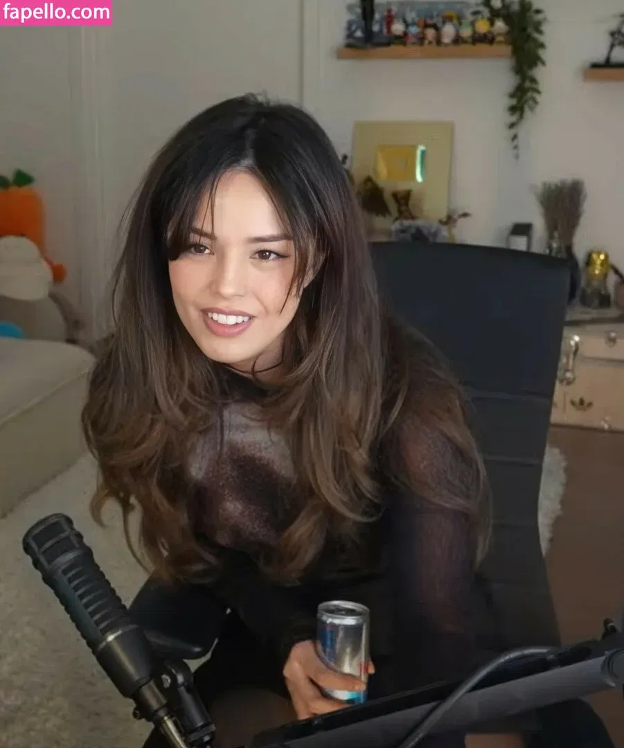 Valkyrae Onlyfans Photo Gallery 