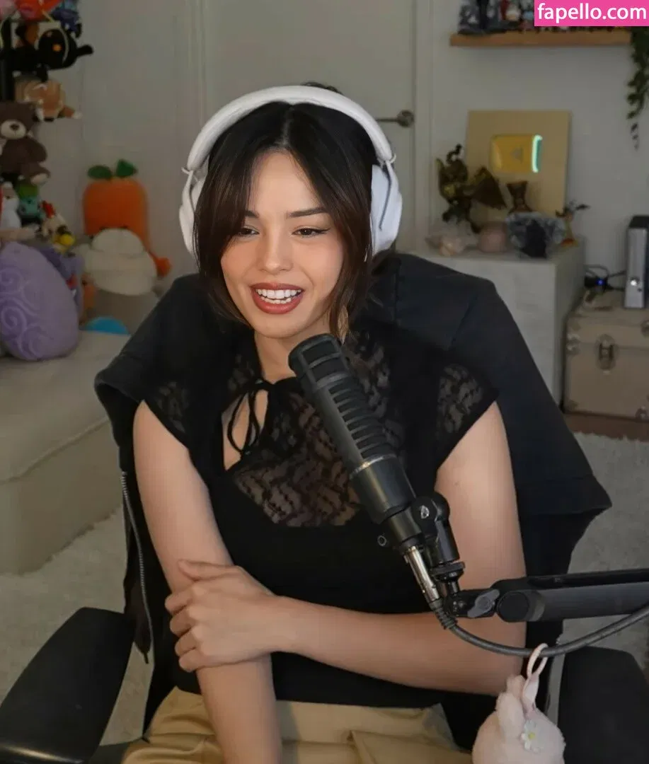 Valkyrae Onlyfans Photo Gallery 