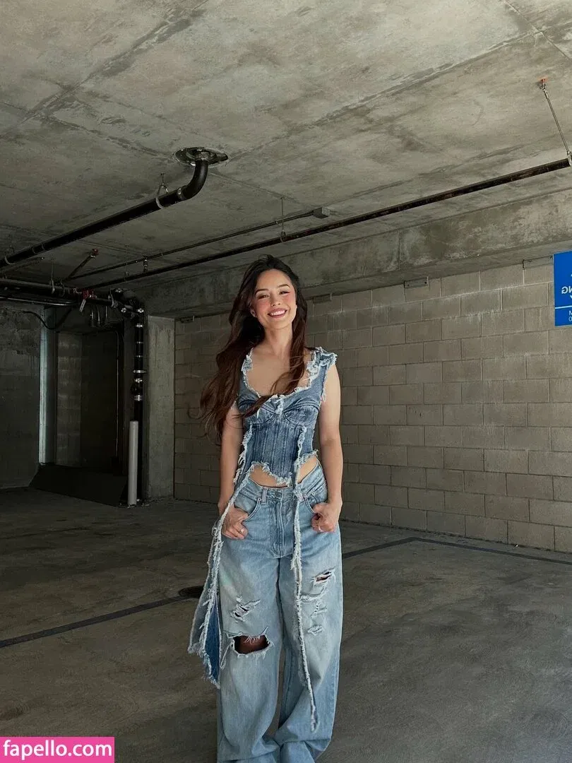 Valkyrae Onlyfans Photo Gallery 
