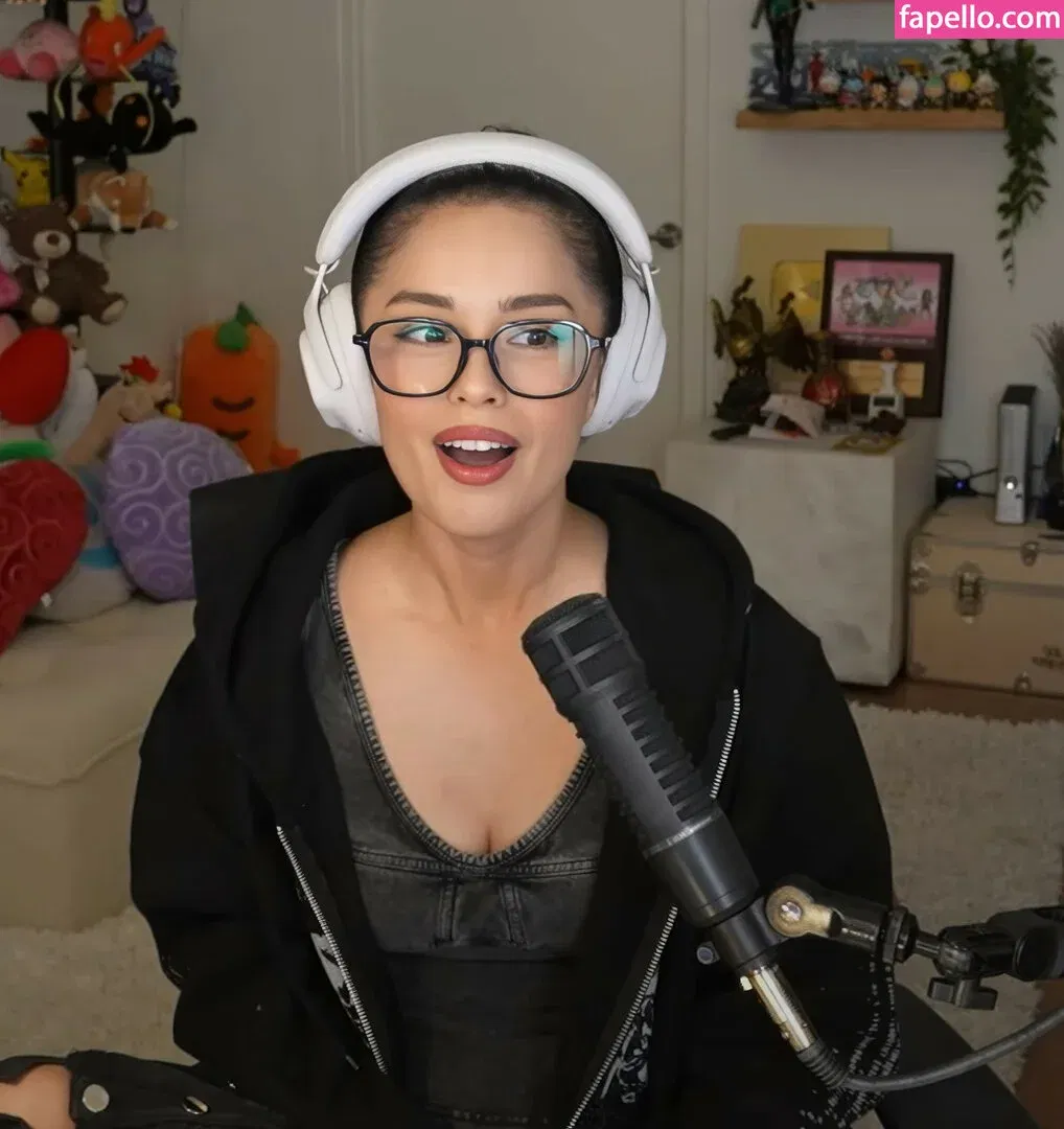 Valkyrae Onlyfans Photo Gallery 