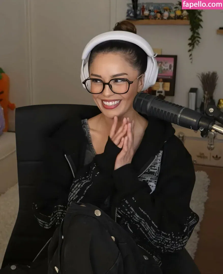 Valkyrae Onlyfans Photo Gallery 