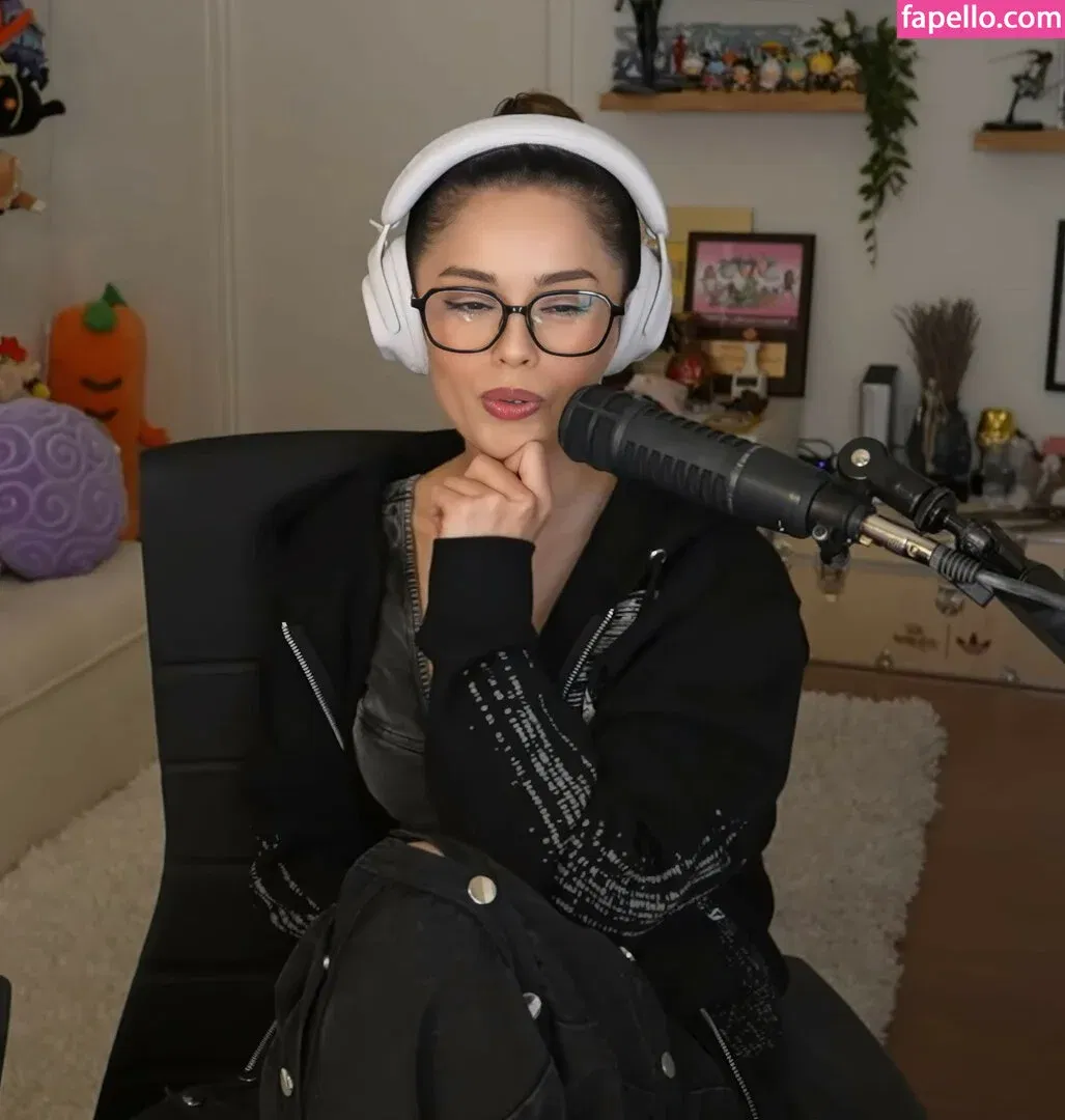 Valkyrae Onlyfans Photo Gallery 