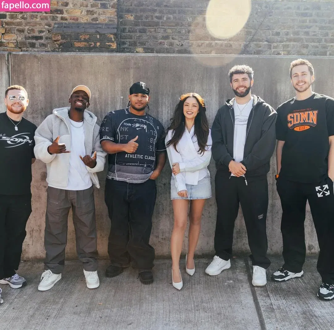 Valkyrae Onlyfans Photo Gallery 