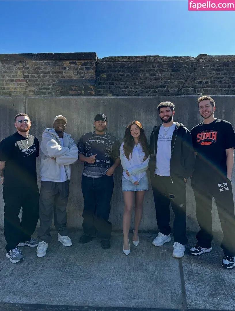 Valkyrae Onlyfans Photo Gallery 