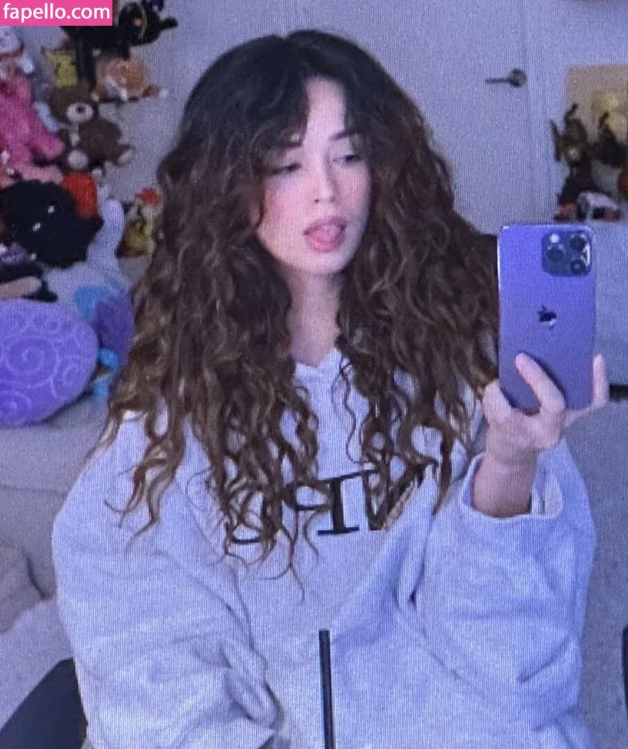 Valkyrae Onlyfans Photo Gallery 