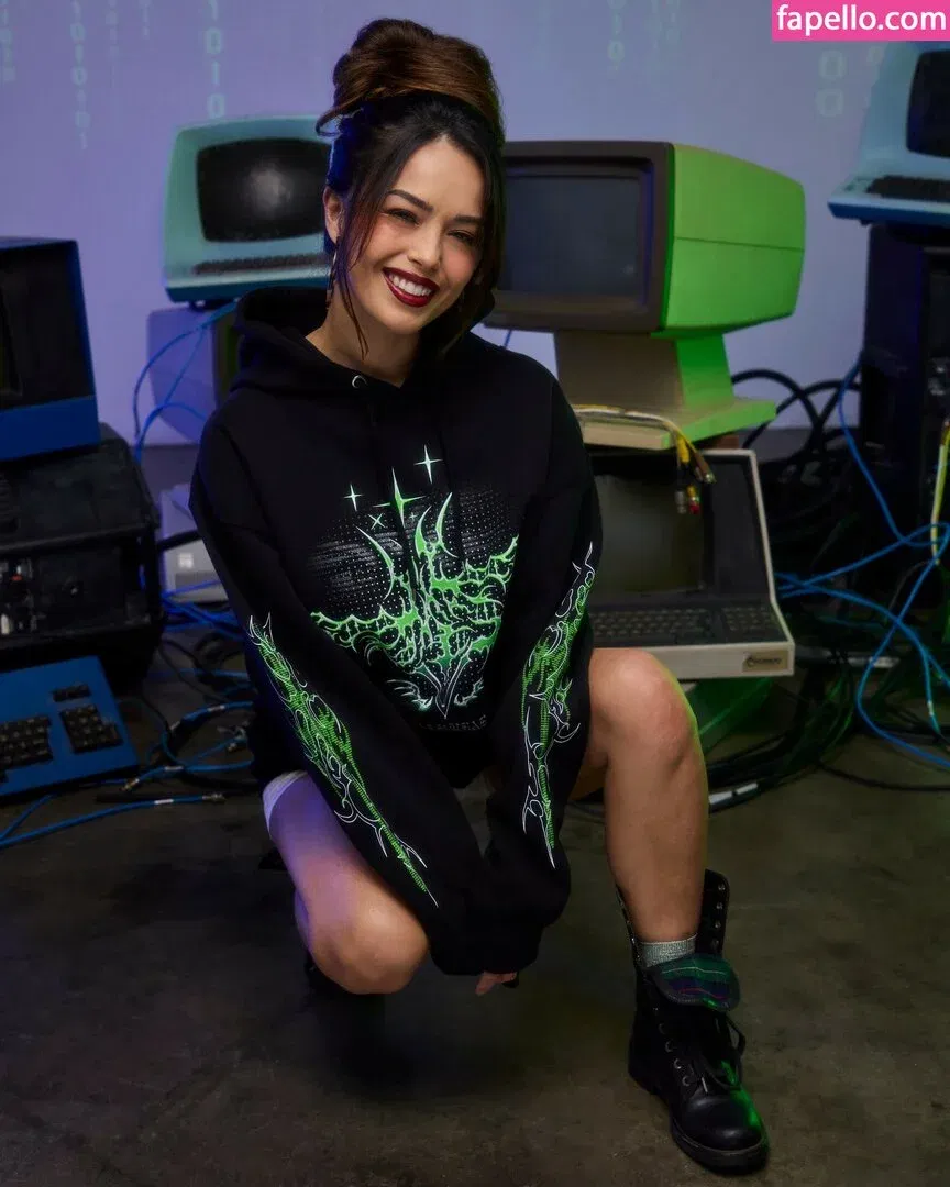 Valkyrae Onlyfans Photo Gallery 