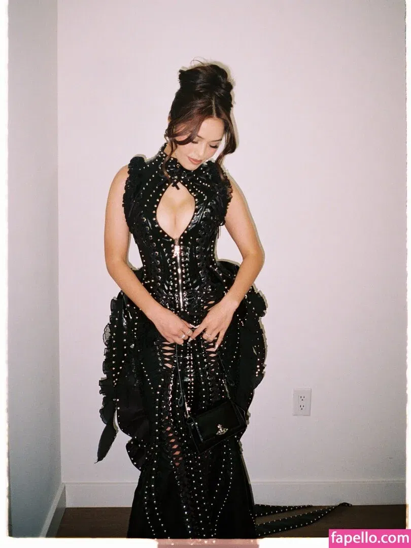 Valkyrae Onlyfans Photo Gallery 